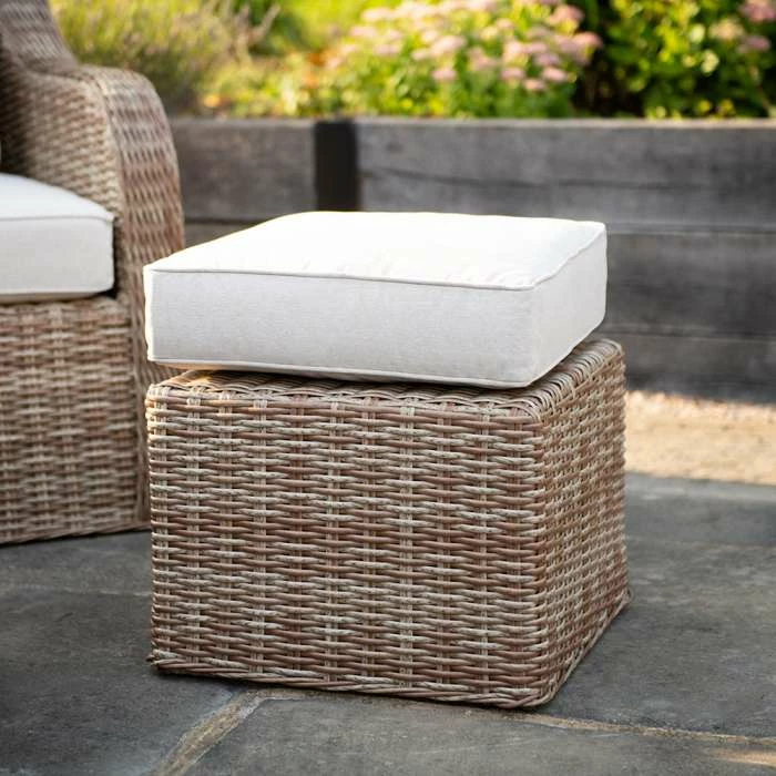 'Peony' Luxury Rattan 8 Seater Modular Garden Sofa Set with Rectangular Table and Parasol by Primrose Living 5 'Peony' Luxury Rattan 8 Seater Modular Garden Sofa Set with Rectangular Table and Parasol by Primrose Living - Image 5
