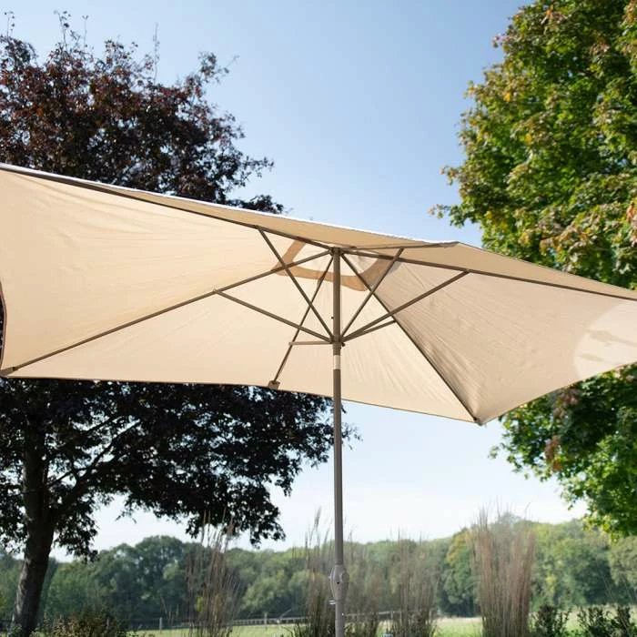 'Peony' Luxury Rattan 8 Seater Modular Garden Sofa Set with Rectangular Table and Parasol by Primrose Living 8 'Peony' Luxury Rattan 8 Seater Modular Garden Sofa Set with Rectangular Table and Parasol by Primrose Living - Image 8