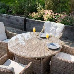 Luxury Rattan 4 Seater Circular Garden Dining Set by Primrose Living 10 Luxury Rattan 4 Seater Circular Garden Dining Set by Primrose Living -Garden Furniture Shop Natural FU102218 4 SetCloseNoPara 4b21